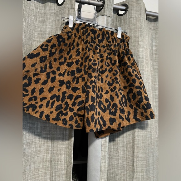 Entro shorts - Picture 2 of 3